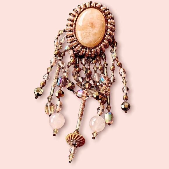 Vintage Pink Agate gold Swarovski Crystal hand beaded festoon style 5”x 2” pin - Picture 4 of 13